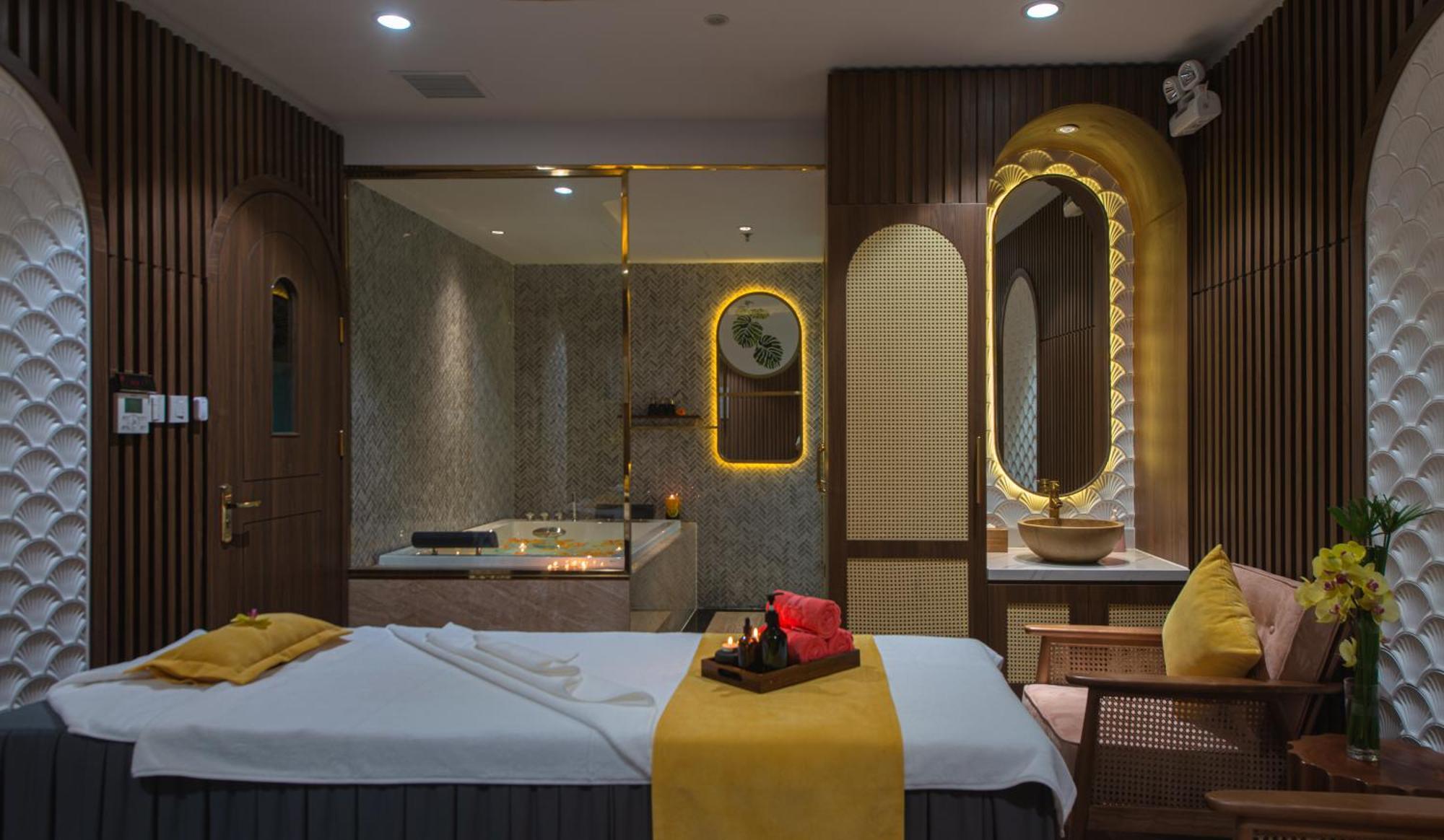 Grand Tourane Nha Trang Hotel Εξωτερικό φωτογραφία